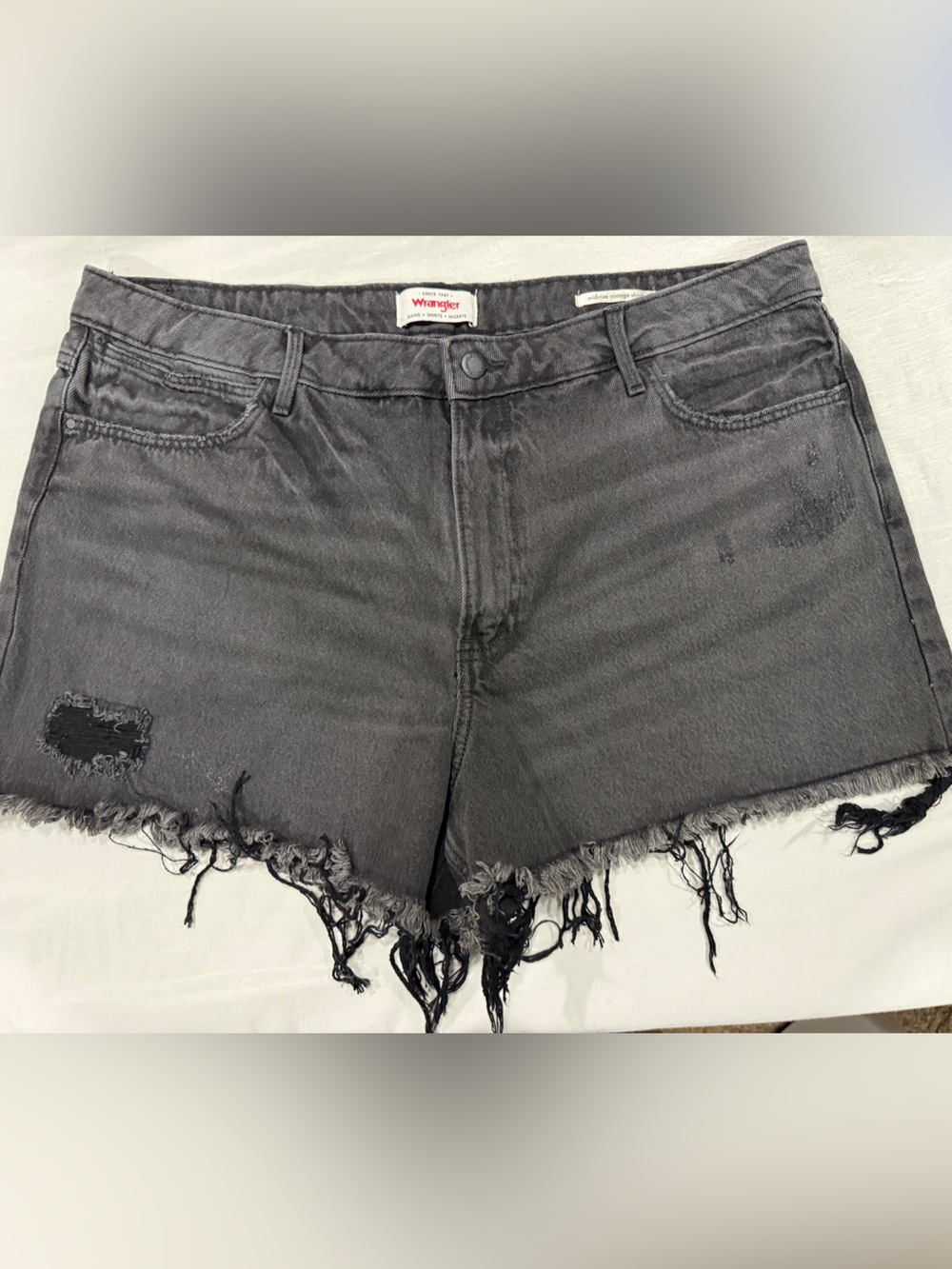 Wrangler Women's Black Distressed Cutoff Jean Shorts 100% Cotton Size 18